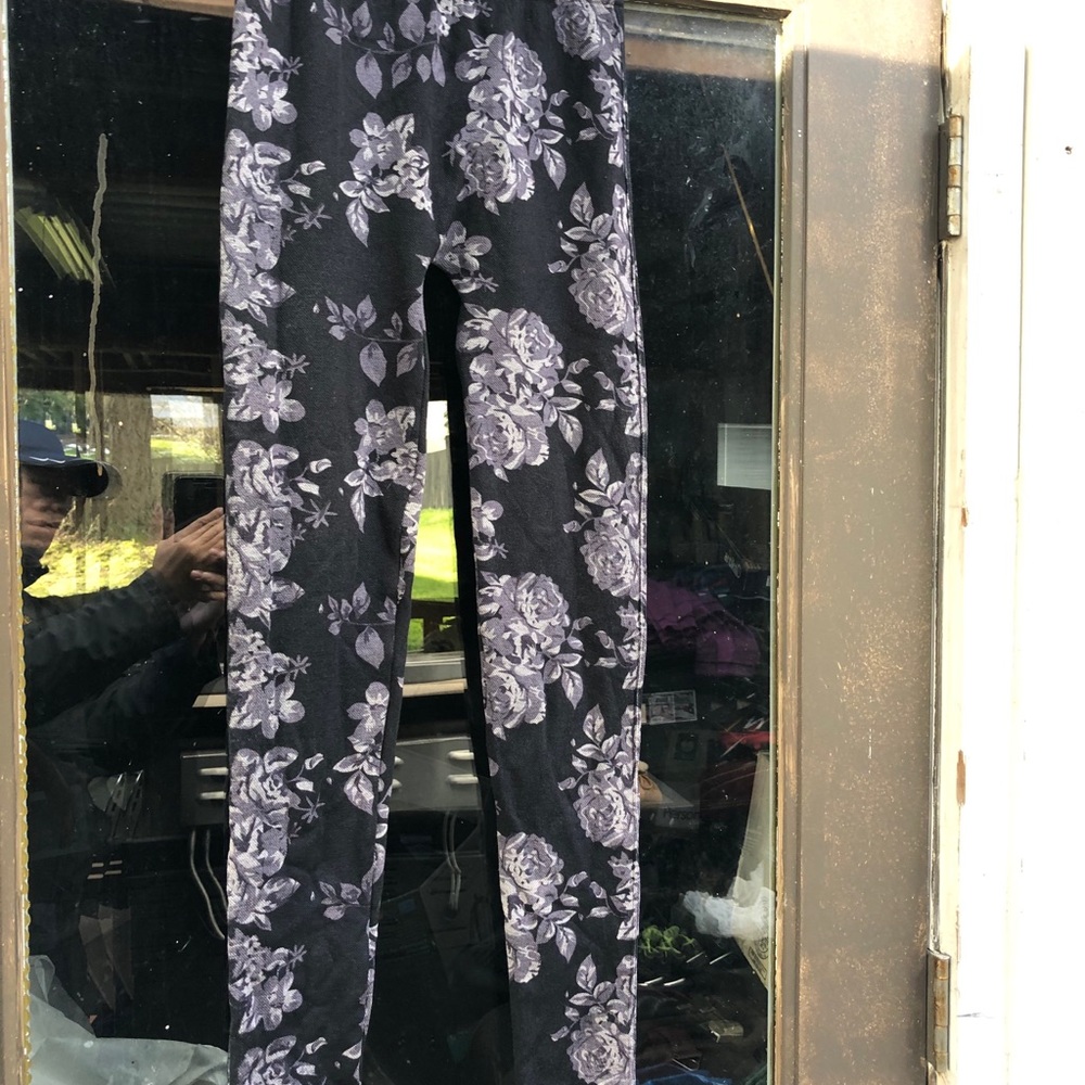 MTLA floral printed leggings Workout Size P/S/P